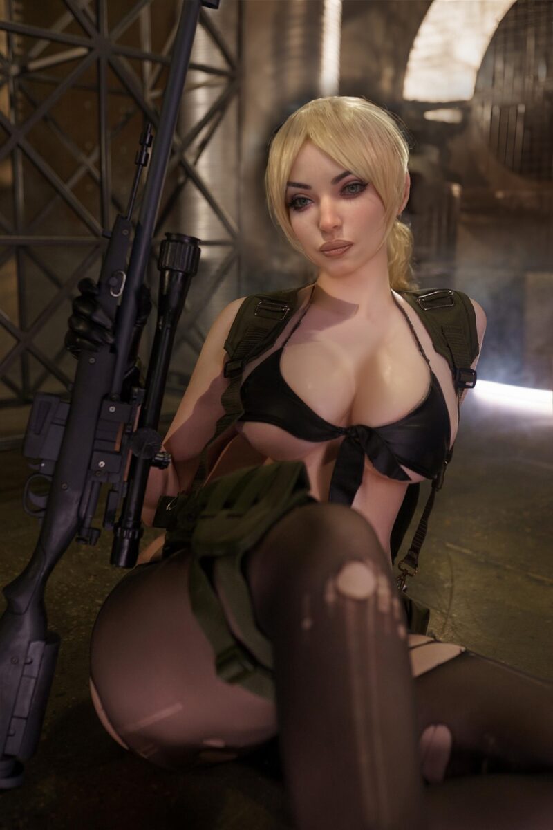NovaBlade – 164cm Combat Fantasy Silicone Doll with Blonde Hair & Tactical Charm - Image 14