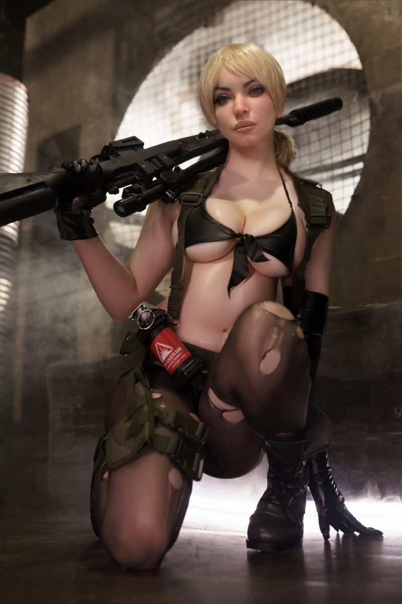 NovaBlade – 164cm Combat Fantasy Silicone Doll with Blonde Hair & Tactical Charm - Image 10